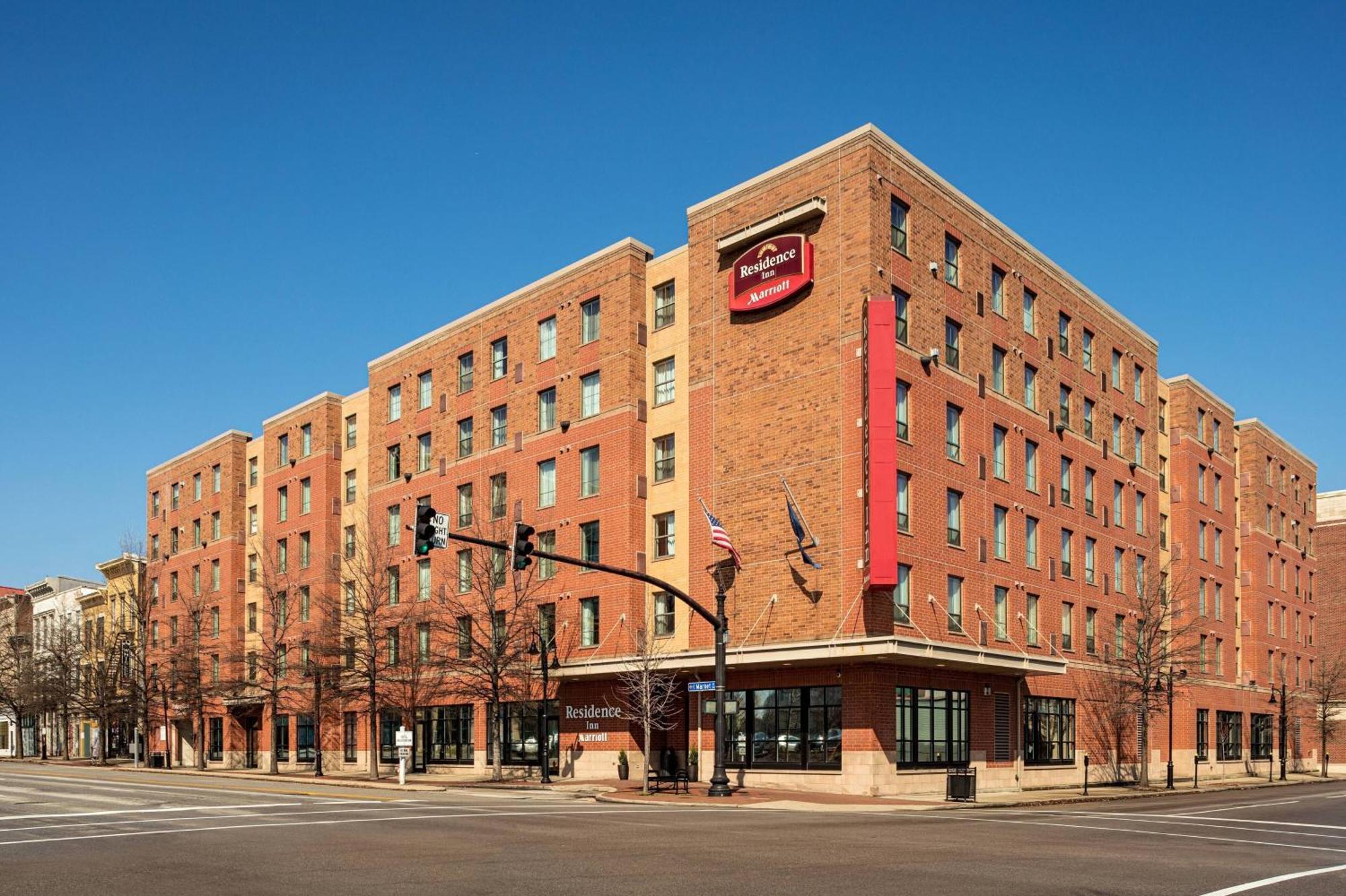 Residence Inn Louisville Downtown Екстериор снимка